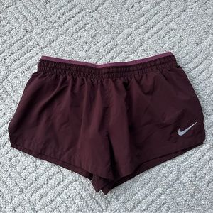 Nike Women’s Elevate 3” Running Shorts Burgundy Size S